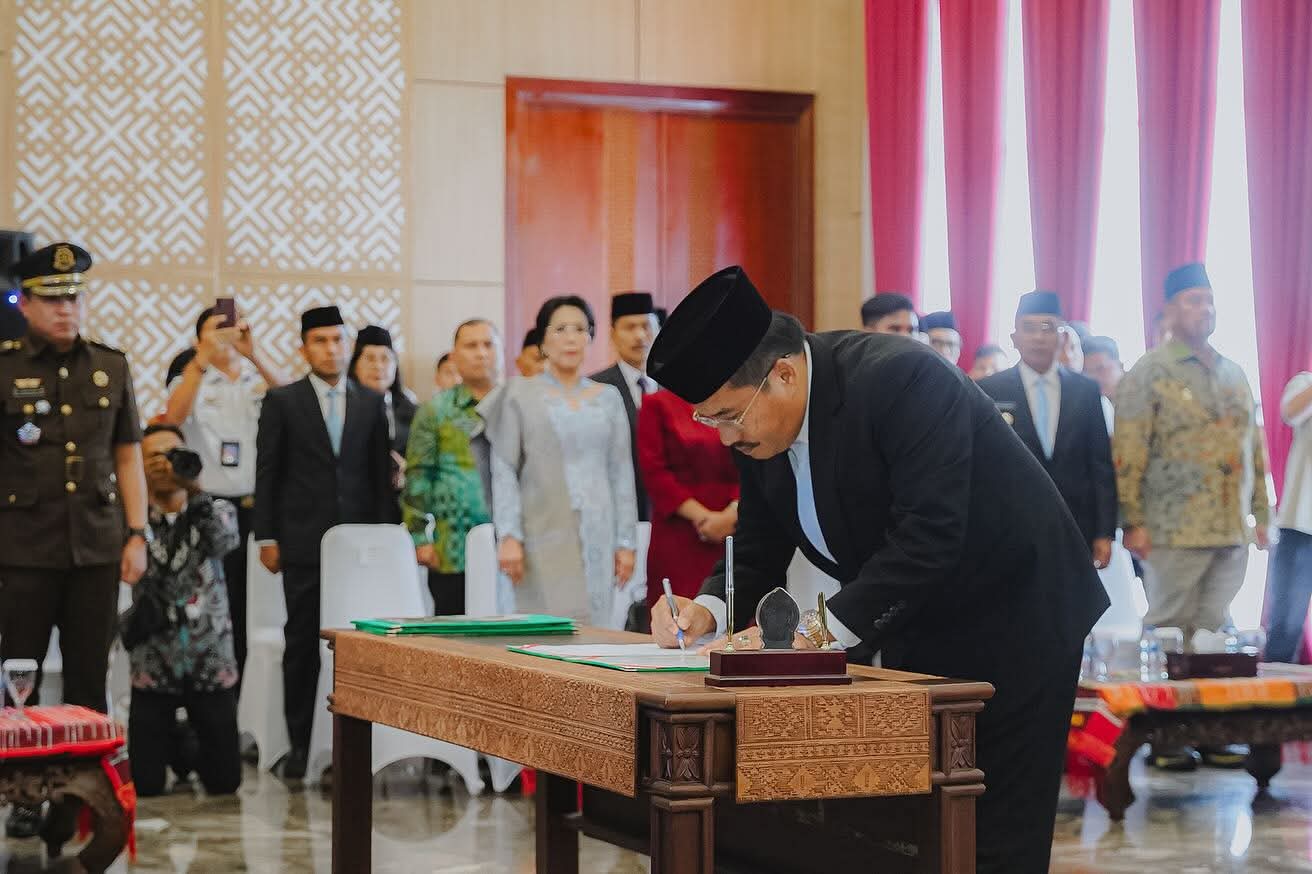 Bobby Nasution Lantik Togap Simangunsong Jadi Sekdaprov Sumut