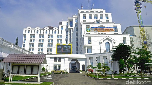 Gubernur Bobby Nasution Diduga Tutup Mata pada Kecurangan Tender APBD Pemprovsu